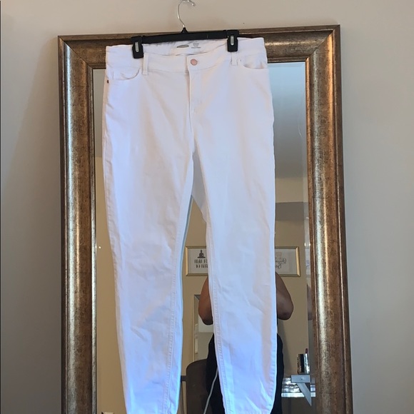 Old Navy Denim - White Old Navy Rockstar Super skinny Jeans